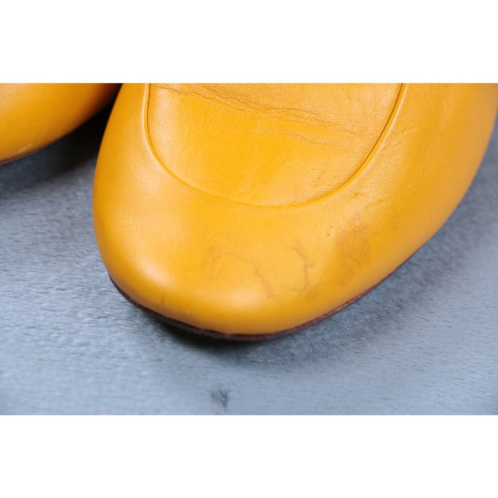 Mercedes Castillo Womens Heels Yellow Leather Block Heel Pumps Slip On Size 7 - Picture 3 of 16